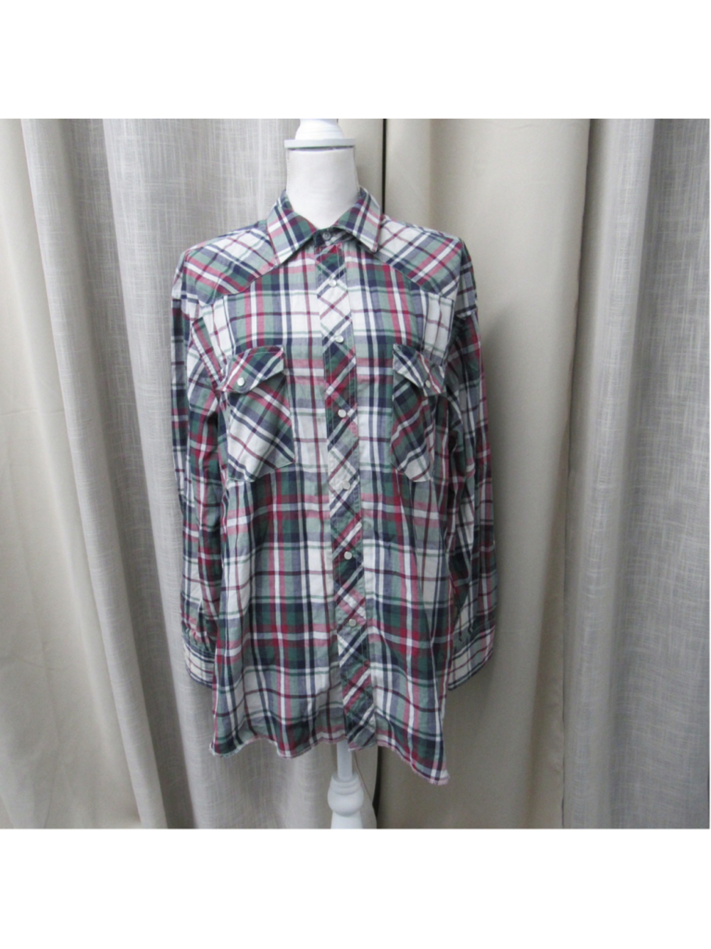 Vintage Wrangler Plaid Western Pearl Snap Shirt Mens 16x5x35 XL Long Tails Red
